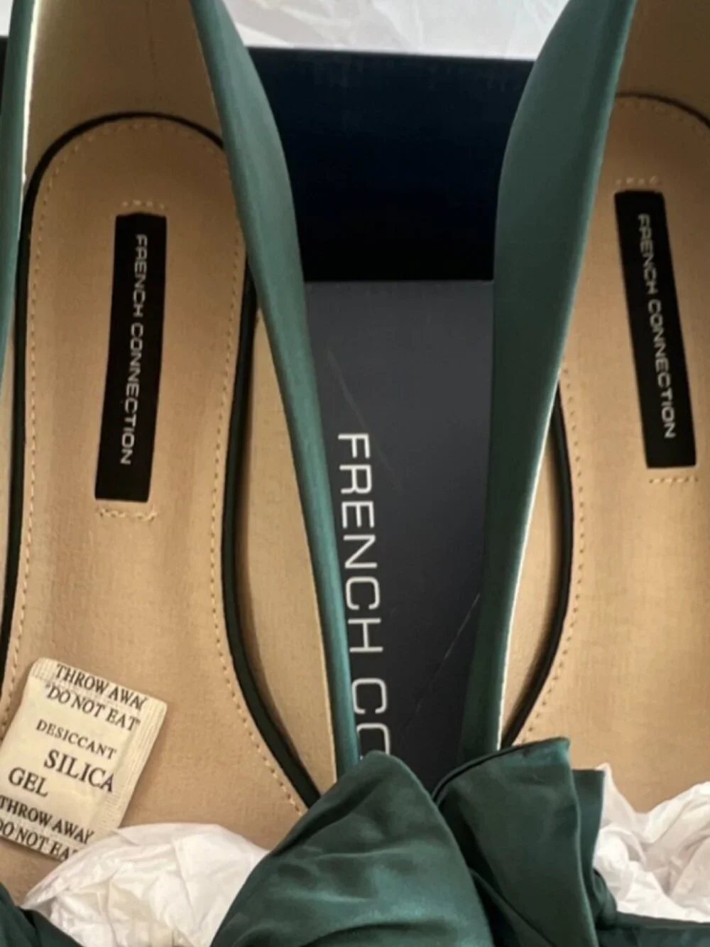 French Connection Emerald Green Bow Satin Kitten Heel Pumps - Picture 4 of 8